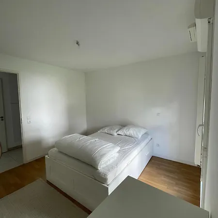 T2 Neuf Bassins A Flots Apartment *